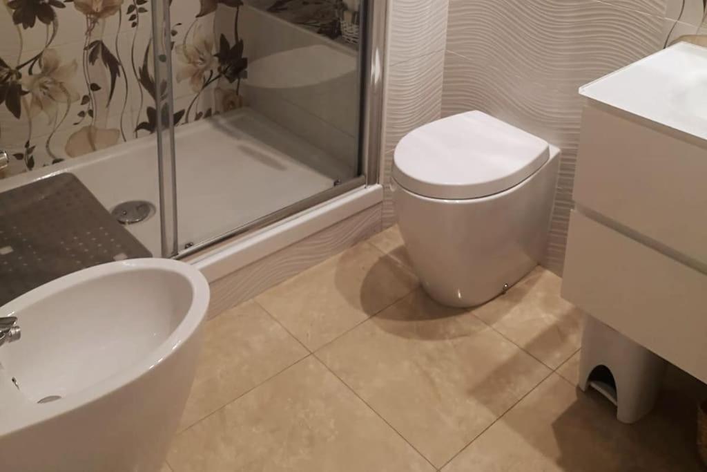 La Casa Di Ringhiera In Corso Sempione Apartment