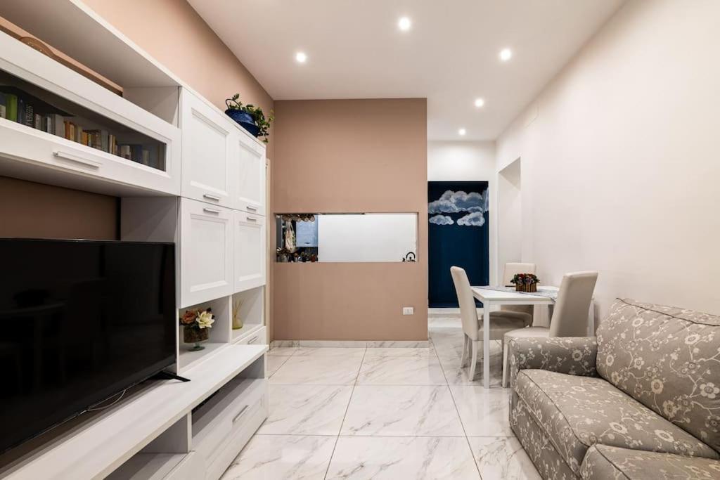 Apartment La Casa Di Ringhiera In Corso Sempione *