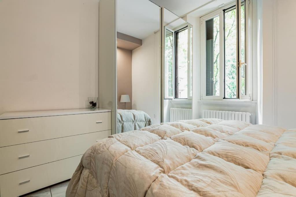 La Casa Di Ringhiera In Corso Sempione *