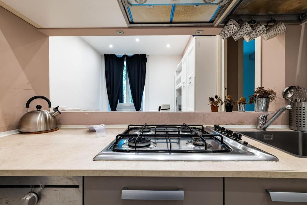 Apartment La Casa Di Ringhiera In Corso Sempione *